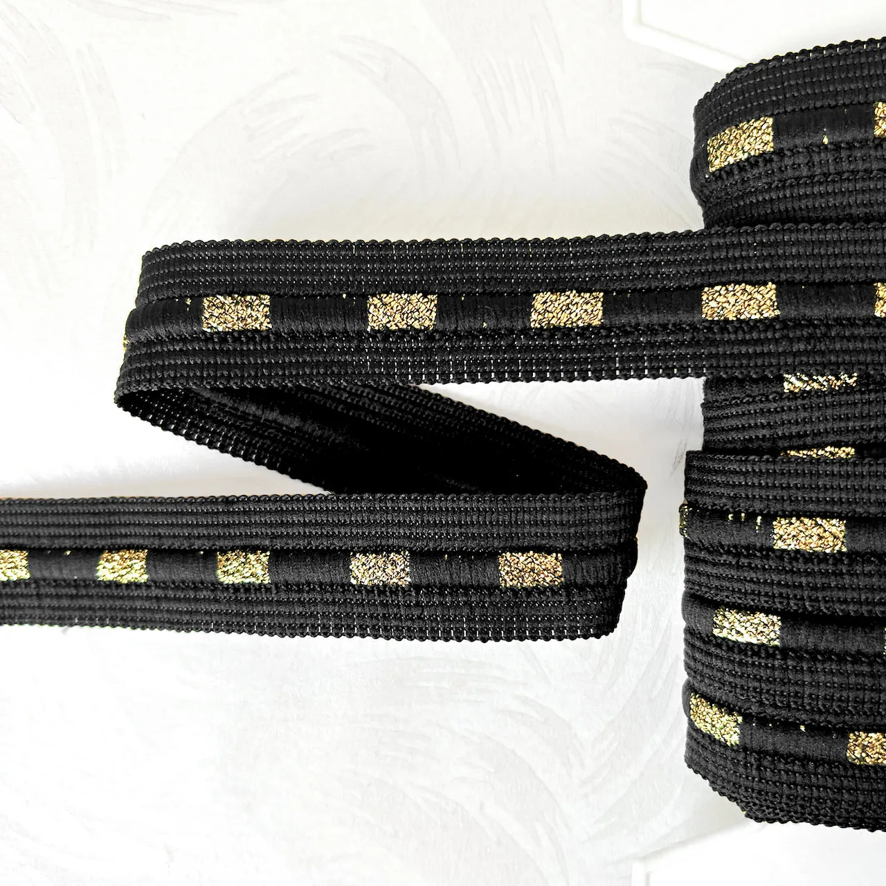 Braid w/ Metallic Inset
